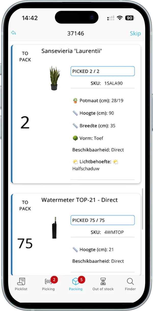 Packing screen with a product, picked 2 of 2, and its attributes